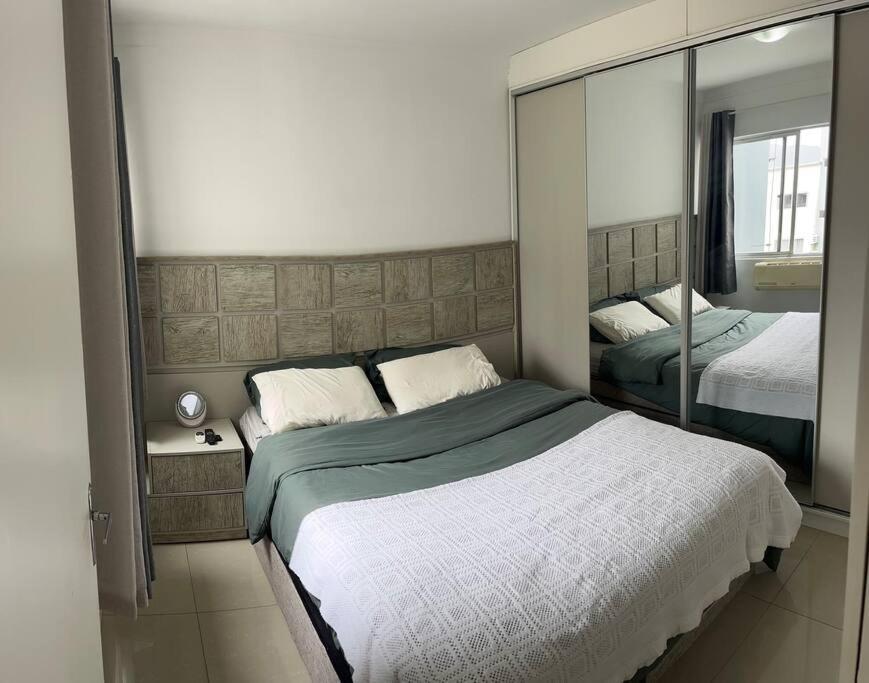 Apartamento Super Bem Localizado! *
