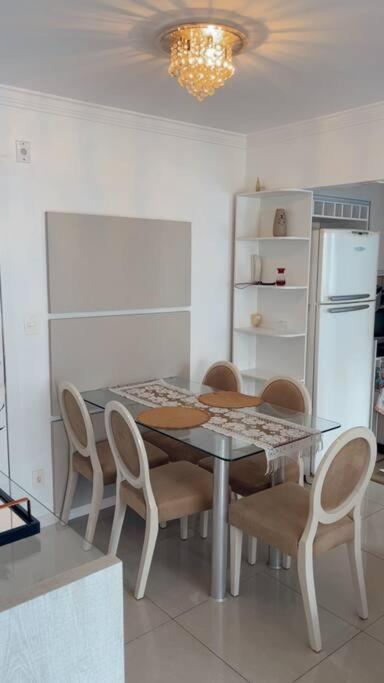 Apartamento Super Bem Localizado! *
