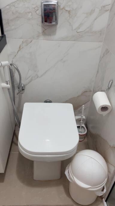 Apartamento Super Bem Localizado! *
